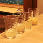 あわら温泉 ホテル八木 - ジュース飲み比べ（マスクメロン・白桃・アップル・オレンジ）