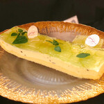 あわら温泉 ホテル八木 - ハーブムース シャインマスカットジュレ