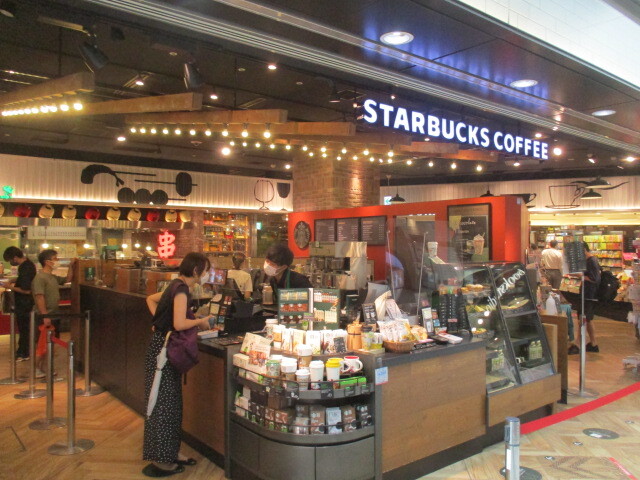 スターバックスコーヒー エキマルシェ新大阪店 Starbucks Coffee 新大阪 カフェ 食べログ