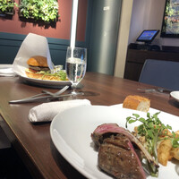 ワカヌイ グリル ダイニング バー 東京 - 