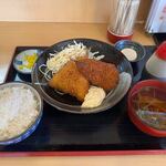 Ichizenya - 暫く待つと注文したアジ・イワシフライ定食６５０円の出来上がりです。