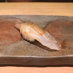 梅の木 - キスの昆布締め。超絶絶品。