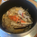 豊橋 甲羅本店 - タラバ蟹飯。20分程で炊かれます。おこげとタラバが味しい。