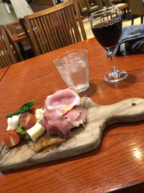 北海道イタリアン食堂 ビビデバルデムーン マルヤマクラス店 円山公園 ピザ 食べログ 北海道イタリアン食堂 ビビデバルデムーン マルヤマクラス店 円山公園 ピザ 食べログ