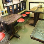 ゆうき食堂 - 席