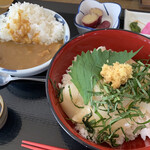 白うさぎ - 赤いか丼定食、ミニカレー