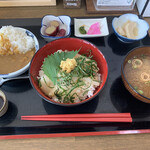 白うさぎ - 赤いか丼定食、ミニカレー