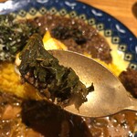 カレー独歩ちゃん - 紫蘇の葉と実のアチャール