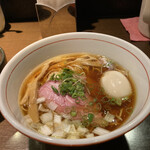 麺や 虎徹 - 虎徹そば(醤油)細麺ストレート