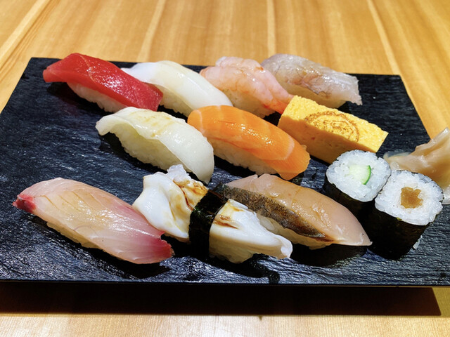 金澤玉寿司 せせらぎ通り店 野町 寿司 食べログ