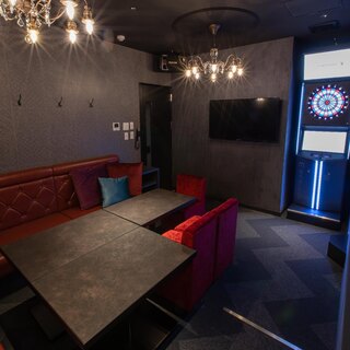 完全個室でダーツ&カラオケPARTY！