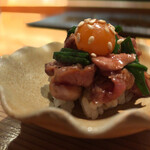 とり茶太郎 - 鷄ユッケ鮨