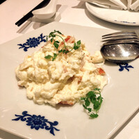 華都飯店 - ズワイガニの卵白ふわふわ炒め