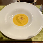 Trattoria YAMAKAWA - バターナッツかぼちゃの冷製スープ