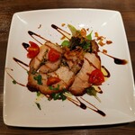 創作イタリアン Gemelli - 豚肉のポルケッタ　ハーブが効いて美味( ´∀｀ )b