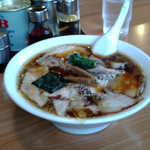 らーめんヒグマ - 醤油チャーシュー。