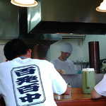 らーめんヒグマ - 満員です。