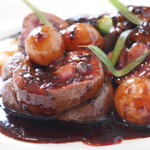 フランス料理 ル・クール - 2020/7/24  ロニョン（仔牛の腎臓）を表面を焼いたモノのアップ