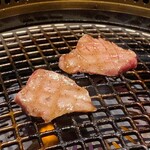 焼肉 徳川苑 - 塩タン厚切り