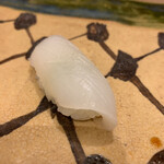 銀座 久兵衛 - イカもお塩で美味か。