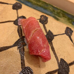 銀座 久兵衛 - 肉よ。これは多分牛肉。