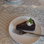 カフェ　じゅーんべりー - デザートのチョコケーキ