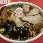 栄楽 - ワンタンメン ¥600 税込