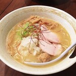 Menya Kohaku - 濃厚鶏そば塩