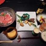 Torigoe No Yado Sanrakuen - 鍋物,旬菜五種盛,先付,食前酒,椀物