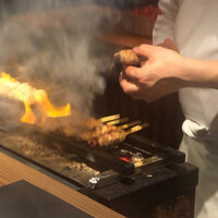 とり茶太郎 - 生捏は、鉄久に載った状態の指で
                    トントンとは違います！
                    入念成る追込みに驚愕！
                    勿論、網は不使用！