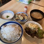 舫 - 麦ごはんとろろ定食