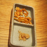 銀座 篝 - 薬味（フライドオニオン、生姜）