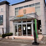 犬山ローレライ麦酒館 - 外観(ちなみに、ランチバイキングは、この建物の右側の道を進んだ先の建物でやってます)