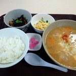 山王一丁目食堂 - 日替り(豚汁) 530円