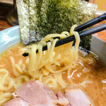 家系ラーメン まこと家 - 