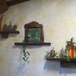 ５つの銅貨 - かわいい壁の飾り棚です。