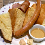 ヘンリーグッドセブン - パンケーキ＋ソーセージ　1000円