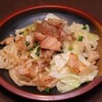 ホルモン焼きうどん