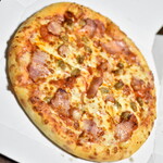 ドミノ・ピザ - ギガ・ミート・Ｒサイズ（水曜限定３枚３，０００円＋税）２０２０年９月