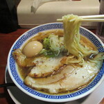 なおじ - 熟成醤油チャーシュー麺（麺）