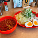 廣島つけ麺本舗 ばくだん屋 - つけ麺並７辛トッピング半熟玉子