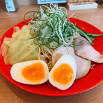 廣島つけ麺本舗 ばくだん屋 - つけ麺並７辛トッピング半熟玉子