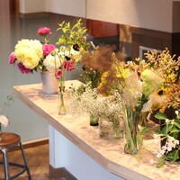 お花屋さんが併設されたワインバーがオープンです By 茶羅 カラン Et Calin 高岳 ワインバー 食べログ