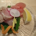 炭火焼き鶏とスパイスカレー 日本橋室町 ハラカラ - 