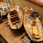 あわら温泉 ホテル八木 - 21時まで食べ放題