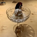 Nishimura Takahito La cuisine creativite - マロンクリーム、メレンゲ、栗のアイスクリーム