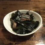 ばんや - ザルメ（スジメ）の煮付け〈お通し〉