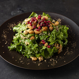 “美”も“食”も楽しめる、ギルティフリーな料理がズラリ