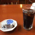 ガーデン茶屋北山 - 食後のコーヒーはミニチョコ付き