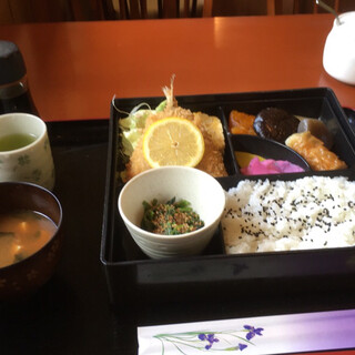 ガーデン茶屋北山_0